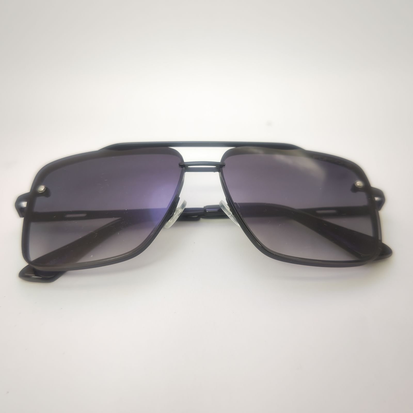 Porsche Navy Square - Image 3